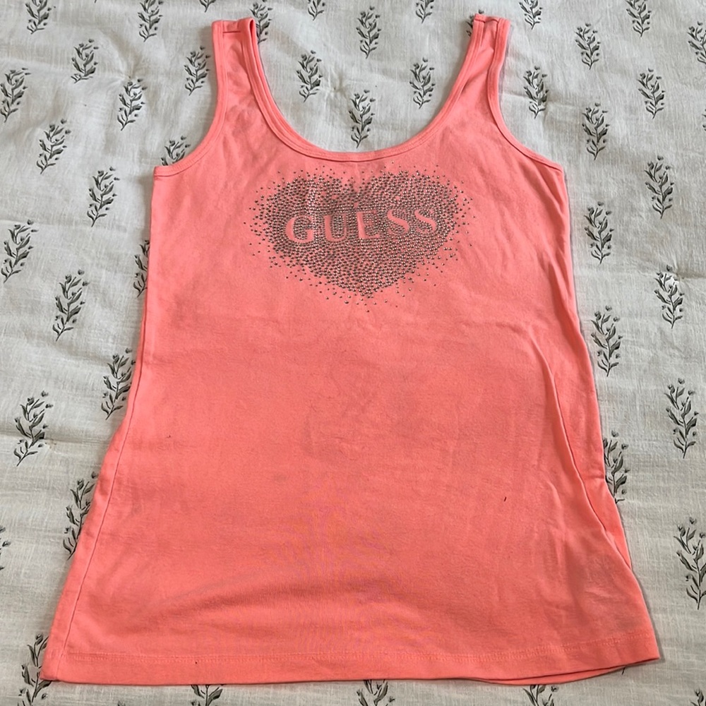 Guess pink tank
